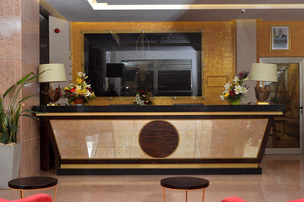 Hotel Fleur De Lys Plateau Dakar Exterior photo