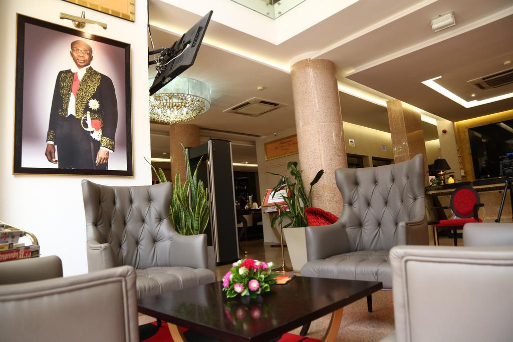 Hotel Fleur De Lys Plateau Dakar Exterior photo
